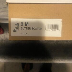 Jessica Simpson Butter Scotch Heels